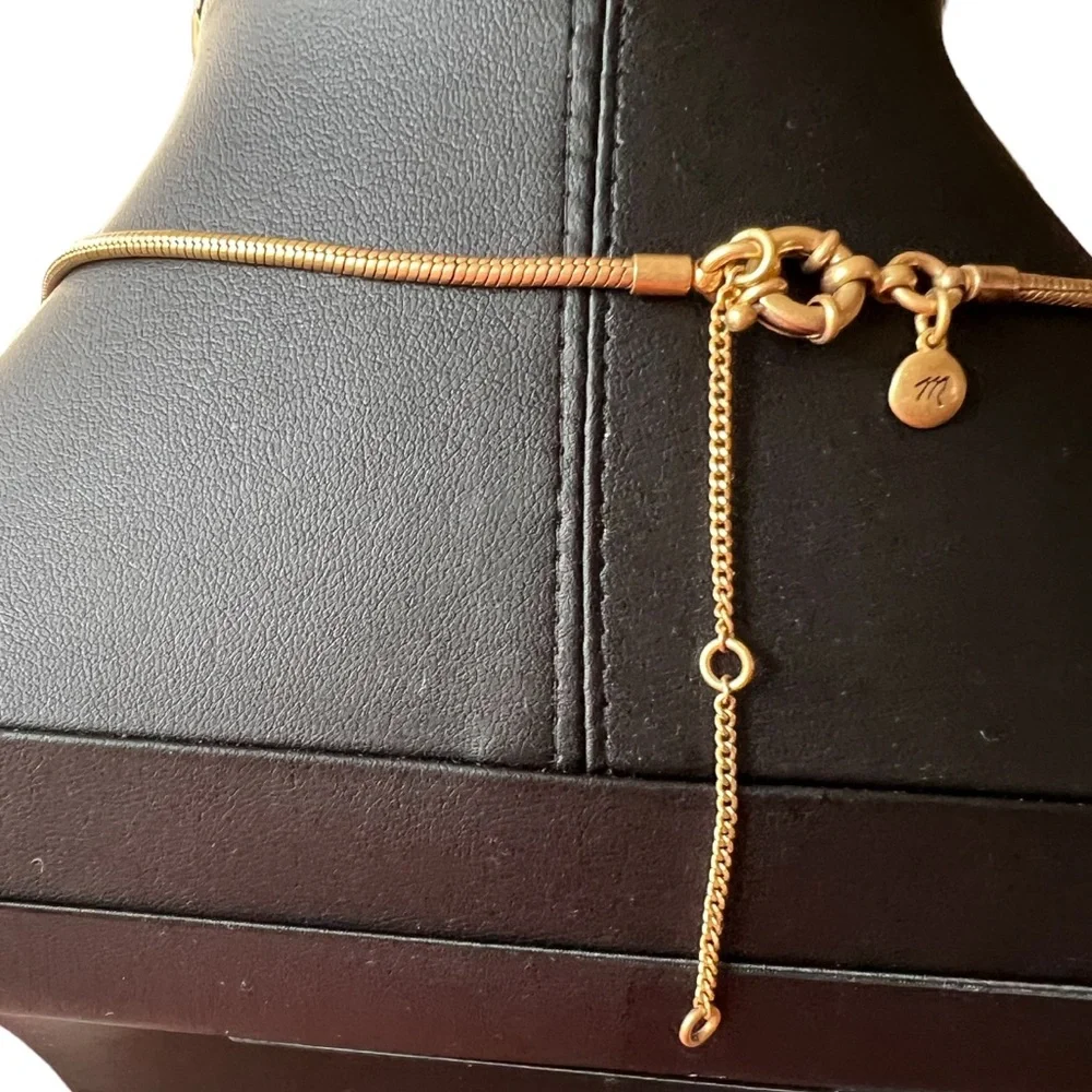 Madewell Art Deco Brushed Gold Slide Pendant Necklace - Picture 5 of 9